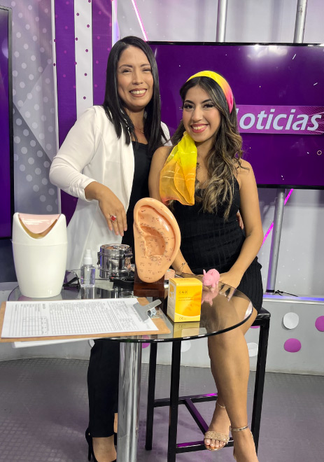azucena-lopez-gonzales-especialista-en-terapia-auricular-en-television